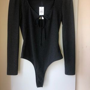 Long sleeve bodysuit / onesie